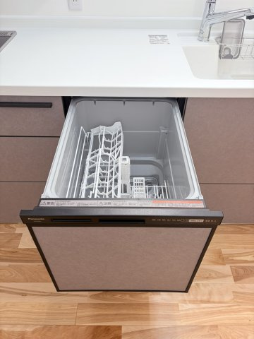 安曇野市豊科高家　中古住宅のキッチン