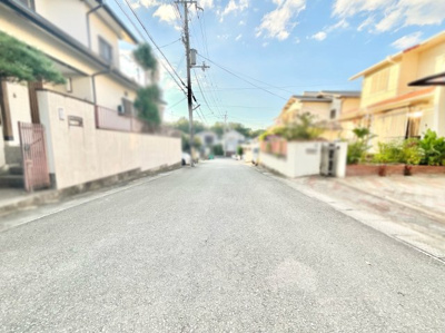 【前面道路含む現地写真】 | 城陽市寺田宮ノ平　中古戸建