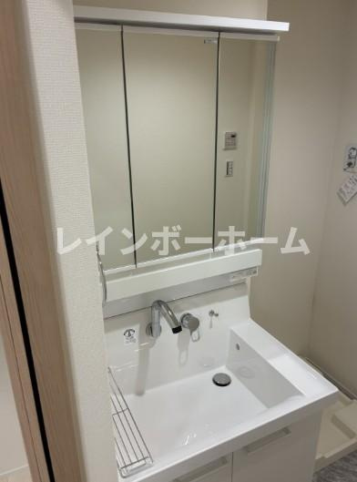 セレナ ルーチェの独立洗面台