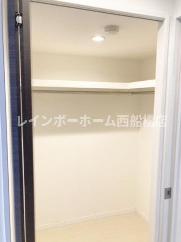 LEO FIOREGALO 印内の収納