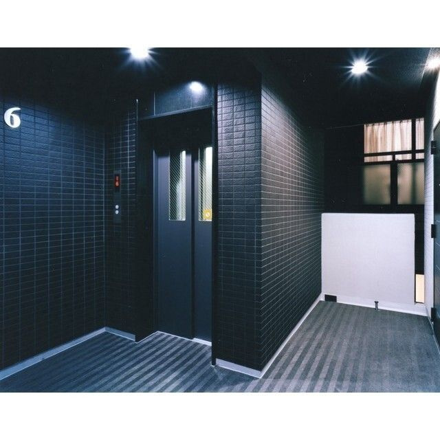 ロアール戸越のエントランス|建物の内部です