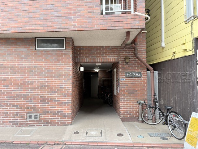 【エントランス】 | ルピナス池上 | マンションの「顔」ともいうべきエントランス部分です。～即日のご見学可能～　お問合せはお気軽に。