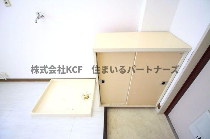 レジデンスTの玄関|明るい玄関です