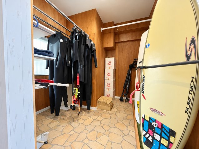 ライオンズマンション御宿第2の内装|※画像の一部はAIを用いて加工・編集しています。実際の状況と異なる場合がありますので、ご了承下さい。