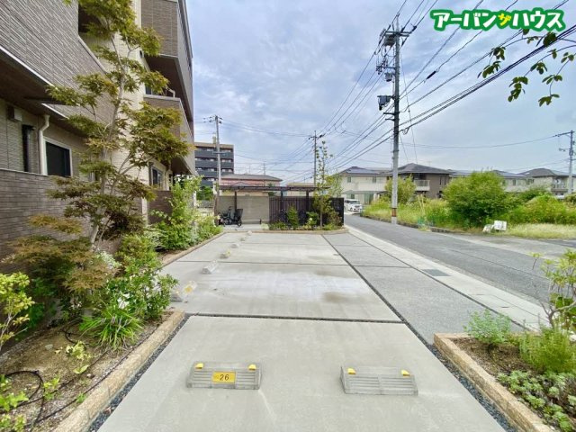 ペルティカの駐車場