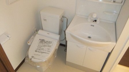 ジュメル京成船橋の洗面所
