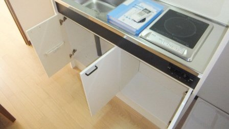 ジュメル京成船橋のキッチン|キッチン下の収納です。