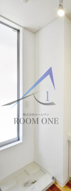 クラソ下北沢の設備|洗濯機置き場です。