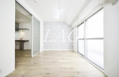 【居間・リビング】 | 三軒茶屋マンション | 洋室のお部屋です。