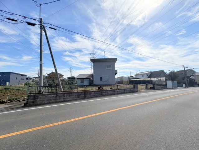 狭山市柏原　建築条件なし売地　西武新宿線『狭山市駅』バス10分　【柏原小学区】の前面道路含む現地写真