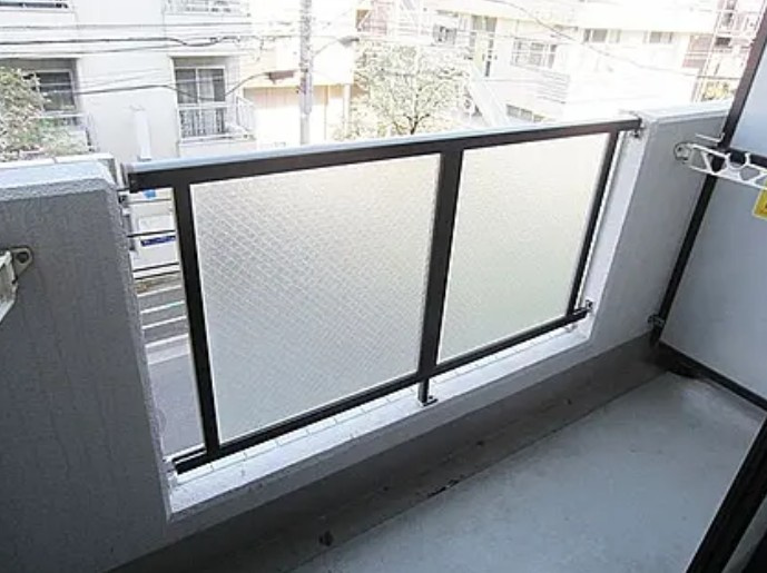 北区東十条３丁目の賃貸マンションのバルコニー