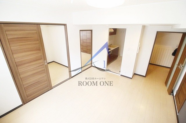 グランドメゾン田町の居間・リビング|洋室のお部屋です。