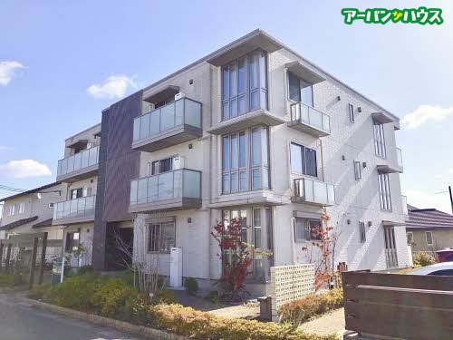 ドゥーズ ガルテンの外観