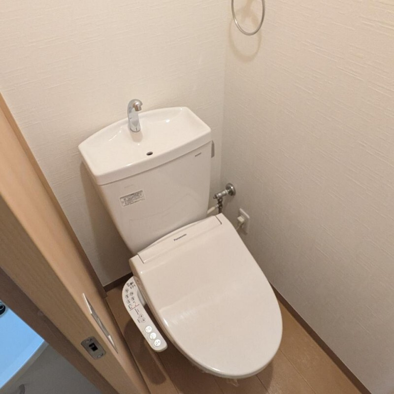 A・City港陽のトイレ