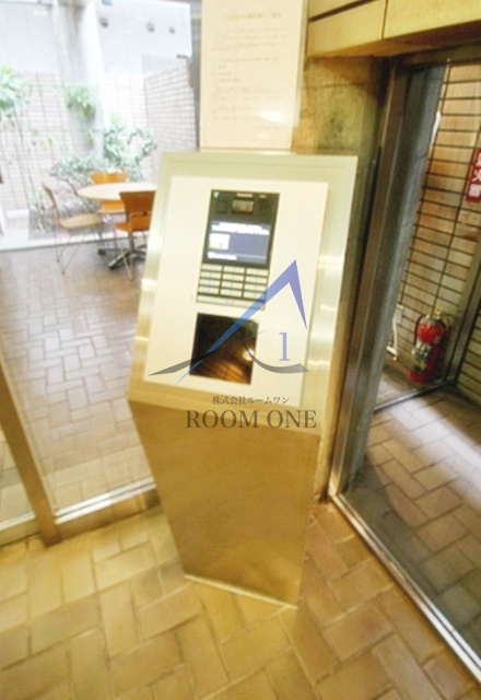 グランドメゾン田町のセキュリティ|オートロックです。
