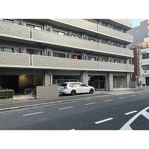 エスリード梅田東の駐車場