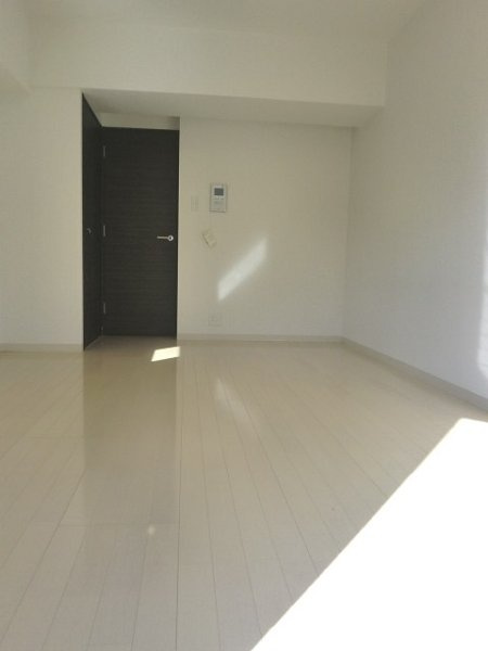 新品家具付きマンション不老町4(KaGood神奈川)の洋室
