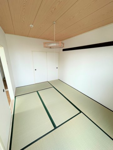 【和室】 | シティホームズ鴻巣8 | 和室ならではの温かな和の空間で寛ぎの時間を過ごせます