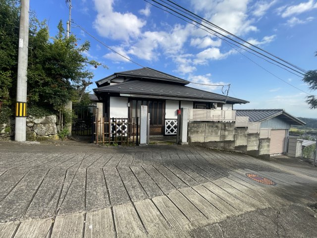 筑波山中腹　古屋付き土地