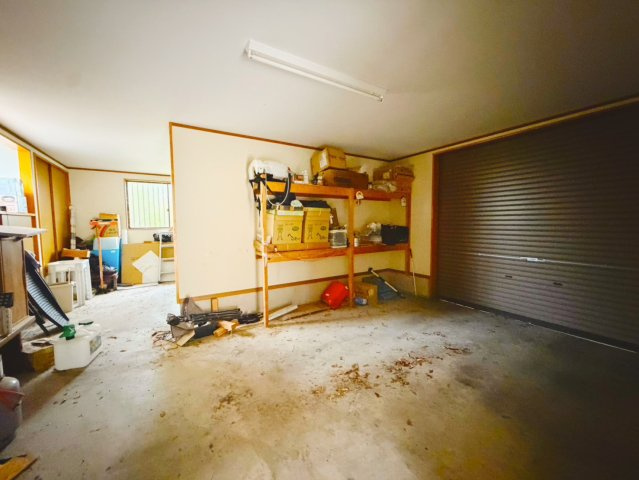 居住建物2棟セット♪真岡市砂ケ原中古住宅の駐車場