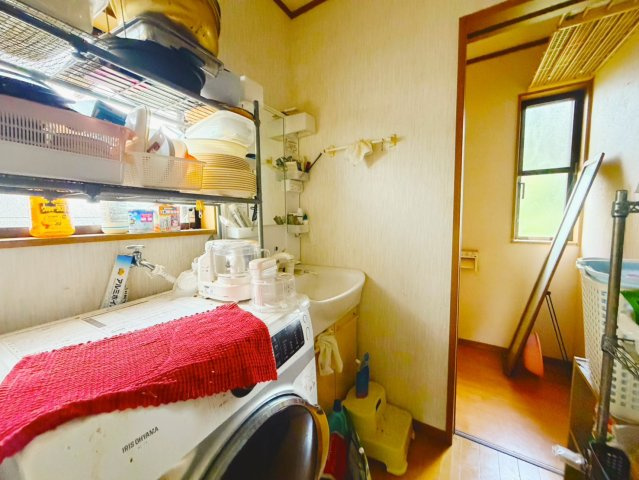 居住建物2棟セット♪真岡市砂ケ原中古住宅の洗面所