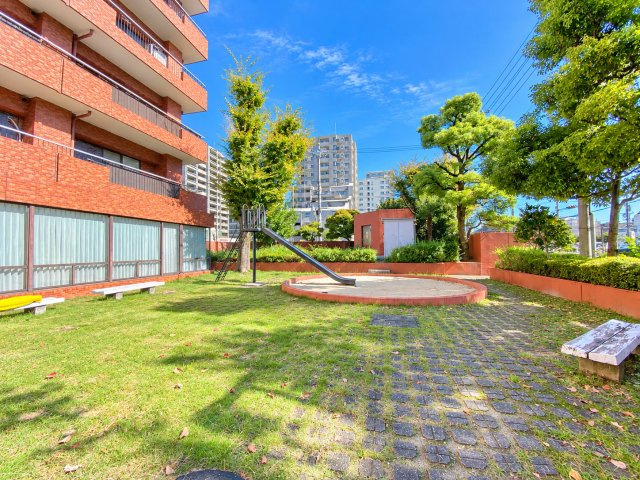 ライオンズマンション藤ヶ丘ガーデンのその他共用部分|敷地内の児童公園