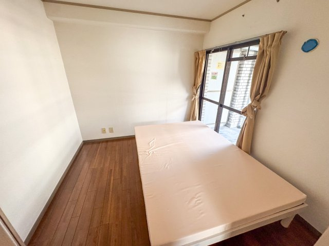 レクシア九条の寝室