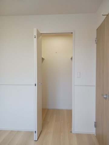 カーサ　シトラス仏生山Ⅲの収納|小物を収納するのに便利です