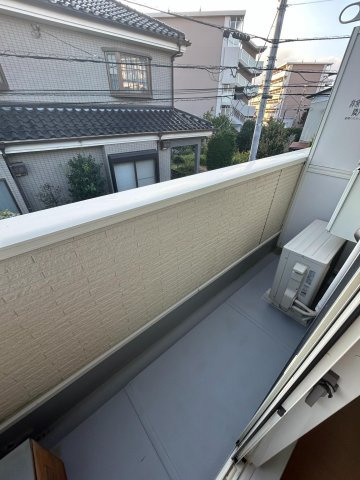アルピナのバルコニー