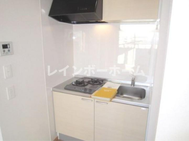 仲介手数料50％半額キャンペーン物件のキッチン