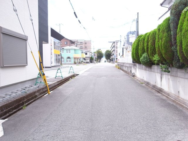 伊丹市荒牧６丁目の倉庫