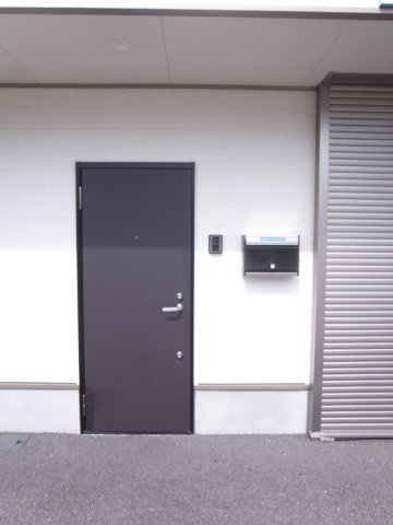 伊丹市荒牧６丁目の倉庫