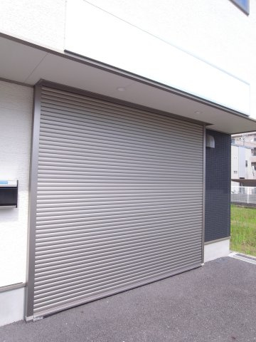 伊丹市荒牧６丁目の倉庫