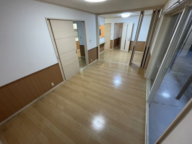 【居間・リビング】 | サウス・ウィンド