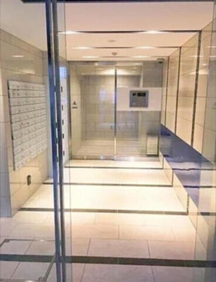 【エントランス】 | ハイズサリーレ用賀