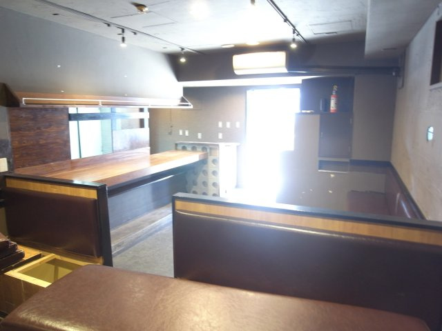 豊中市庄内東町５丁目の店舗一部
