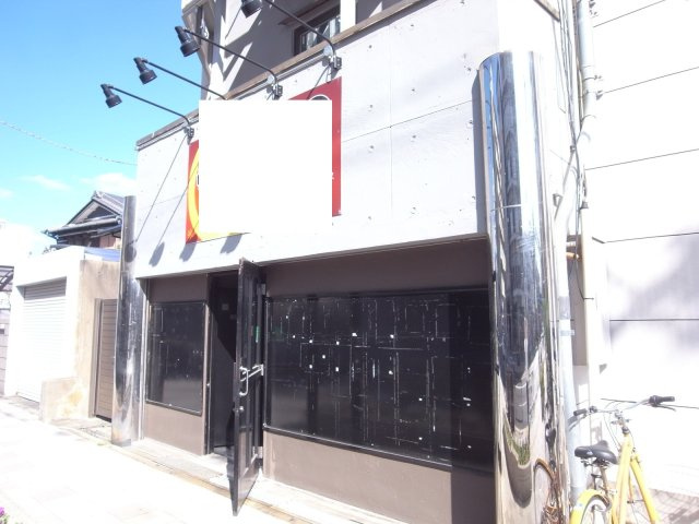 豊中市庄内東町５丁目の店舗一部