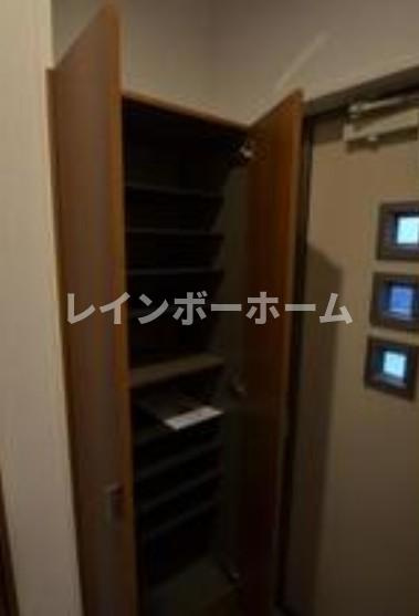 ｍａｉｓｏｎ　ｄｅ　Ｌｕｍｉｅｒｅの玄関