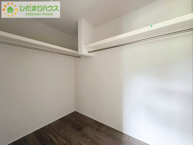 タマタウン金沢町　新築戸建　1号棟の収納|ママに人気のウォークインクローゼット付き！
コートやジャケットはもちろん、季節物や布団なども全部収納できちゃいます(^^)/
