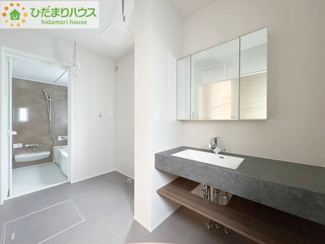 タマタウン金沢町　新築戸建　3号棟の独立洗面台|清潔感溢れるスタイリッシュなデザインの洗面化粧台！！