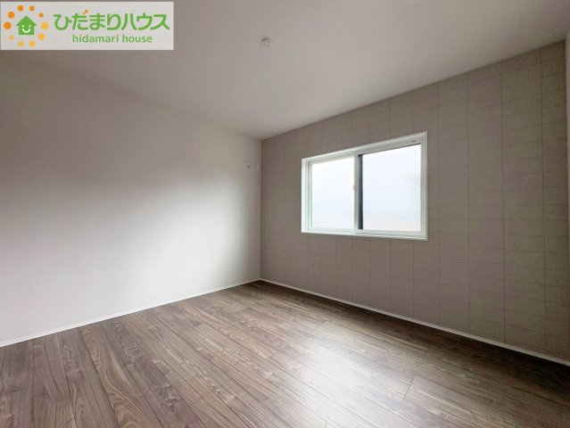 タマタウン金沢町　新築戸建　3号棟の寝室|たっぷり光りの入る明るい主寝室です！