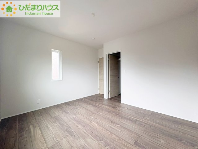 タマタウン金沢町　新築戸建　3号棟の寝室|白を基調とした開放感あふれるルームデザイン(^^)