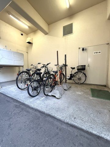 ダイアパレス北5条の駐輪場