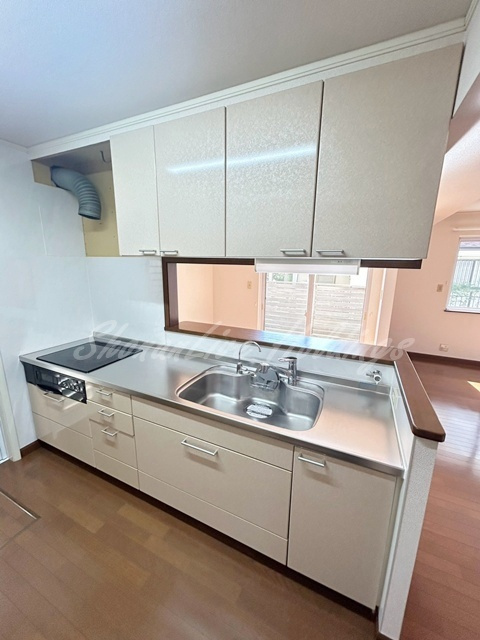菱沼海岸戸建住宅のキッチン