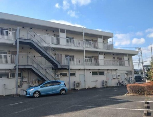 クレベールハイツの駐車場