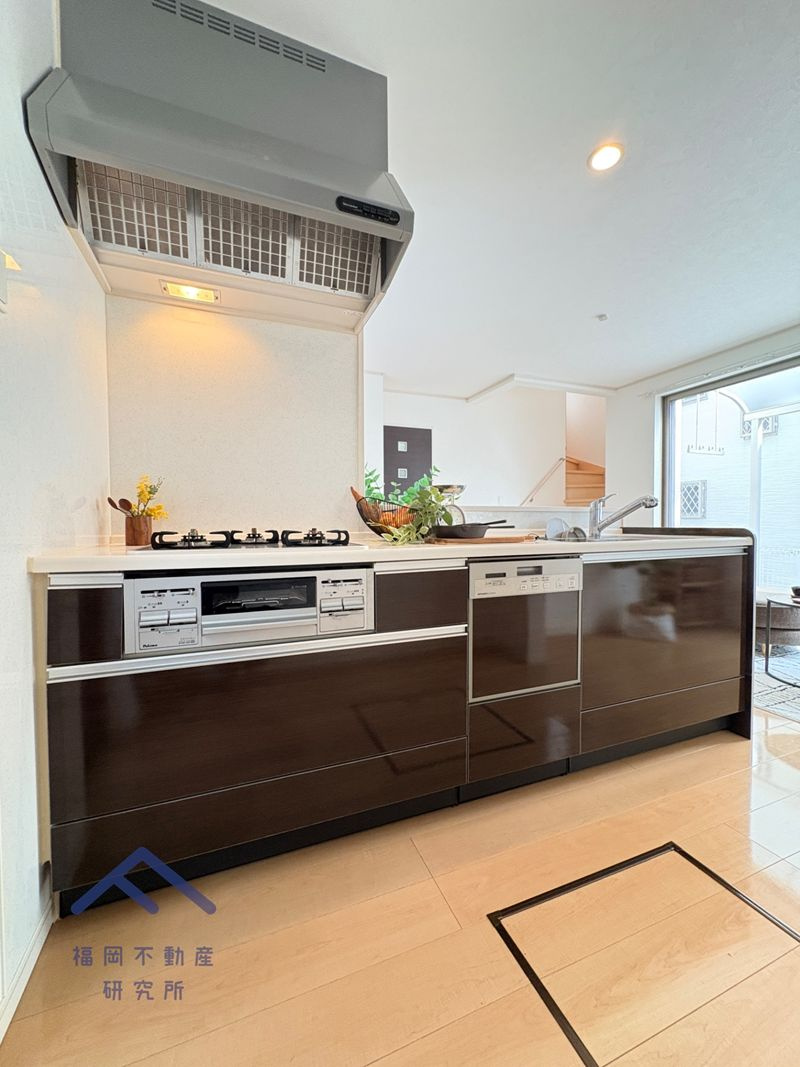 福岡市早良区原8丁目戸建てのキッチン