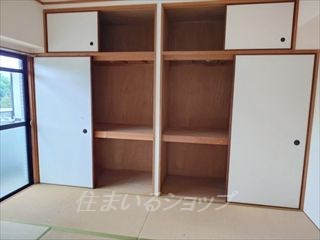ケンゾービルの収納|改装中の内観です