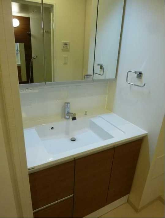 ラフォンスの洗面所|独立洗面台完備！脱衣所として利用可！
