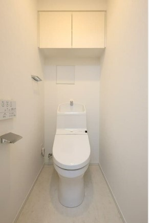 台東区上野７丁目の賃貸マンションのトイレ
