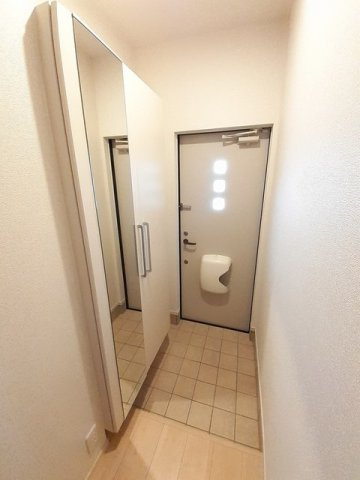 フェリーチェ前田の玄関